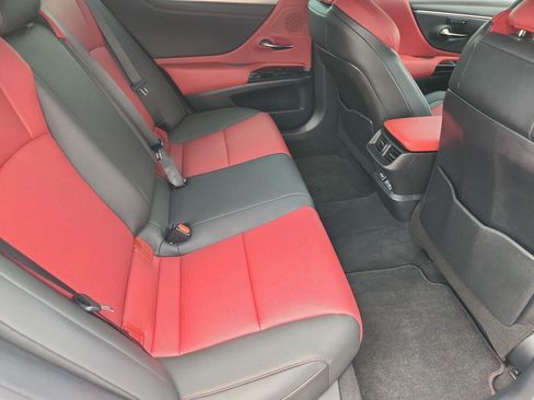 Used 2024 Lexus ES 350 F Sport w/ Accessory Package (Z2) FWD image 27