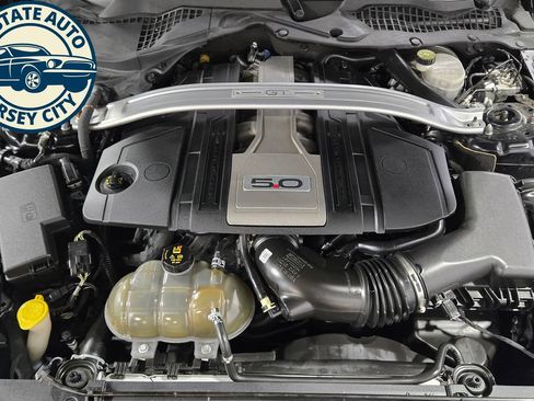 Used 2020 Ford Mustang GT Premium RWD image 9