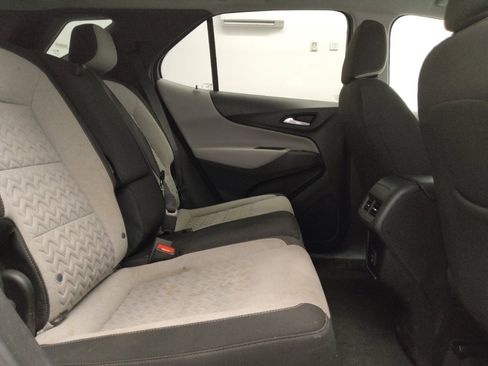 Used 2022 Chevrolet Equinox LT AWD/4WD image 19