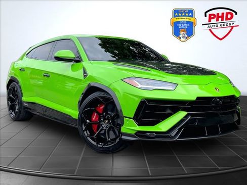 Used 2024 Lamborghini Urus Performante AWD/4WD image 1