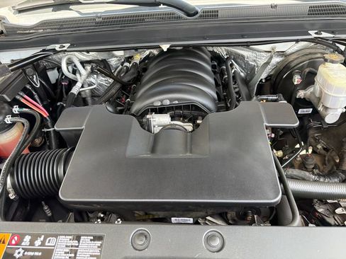 Used 2017 Chevrolet Tahoe Premier RWD image 17