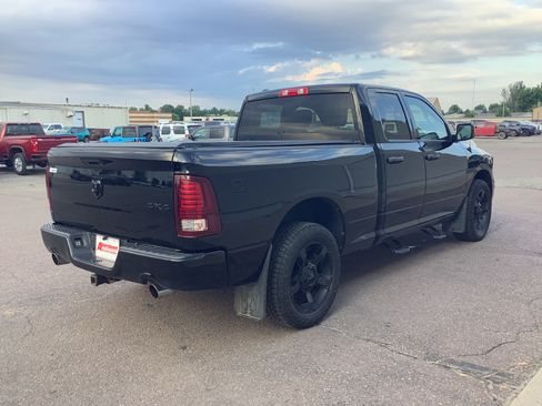 Used 2014 RAM 1500 Express w/ Black Ram 1500 Express Group AWD/4WD image 5