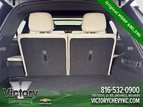 Used 2026 Cadillac Vistiq Sport image 19