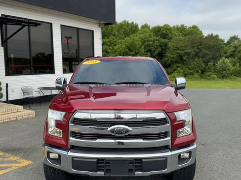 Used 2015 Ford F150 Lariat RWD image 2