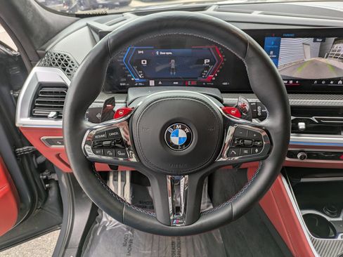 Used 2025 BMW XM AWD/4WD image 17