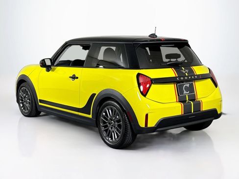 Used 2025 MINI Cooper S FWD image 3