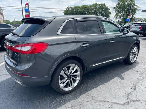 Used 2017 Lincoln MKX Reserve w/ Lincoln MKX Climate Package AWD/4WD image 3