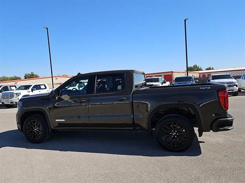 Used 2023 GMC Sierra 1500 Elevation image 2