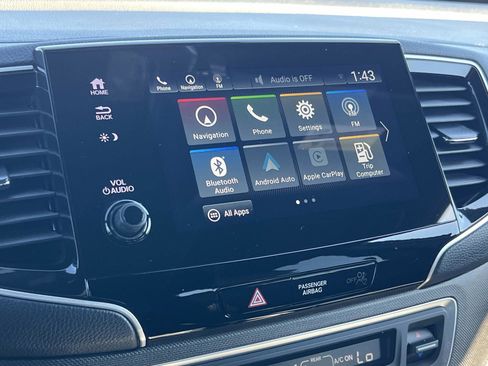 Used 2022 Honda Pilot TrailSport image 12