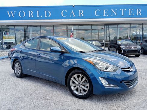 Used 2016 Hyundai Elantra SE w/ Option Group 02 FWD image 1