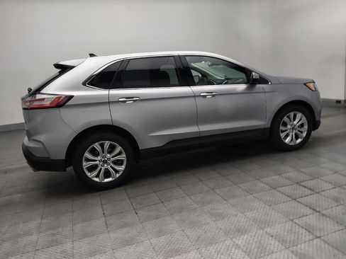Used 2020 Ford Edge Titanium w/ Equipment Group 301A FWD image 10