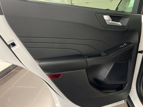 New 2026 Ford Escape ST-Line w/ Tech Pack #1 image 31