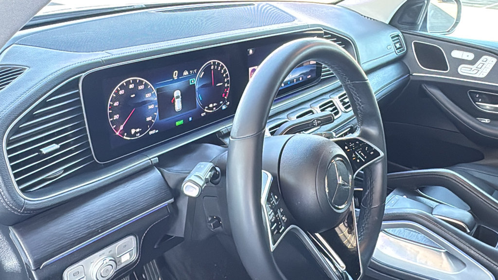 Used 2024 Mercedes-Benz GLE 450e 4MATIC image 21