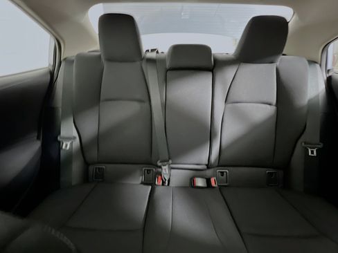 Used 2025 Toyota Corolla LE FWD image 32