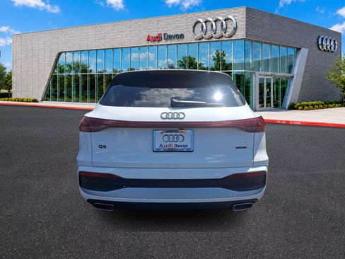 Used 2025 Audi Q5 Premium AWD/4WD image 5