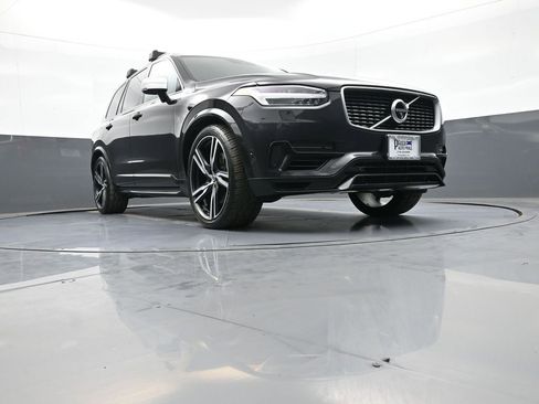 Used 2016 Volvo XC90 T8 R-Design w/ Vision Package AWD/4WD image 32