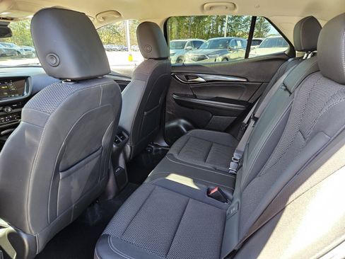 Used 2022 Buick Envision Preferred image 10