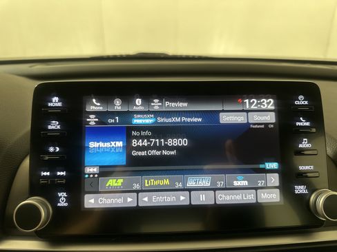 Used 2018 Honda Accord EX image 15
