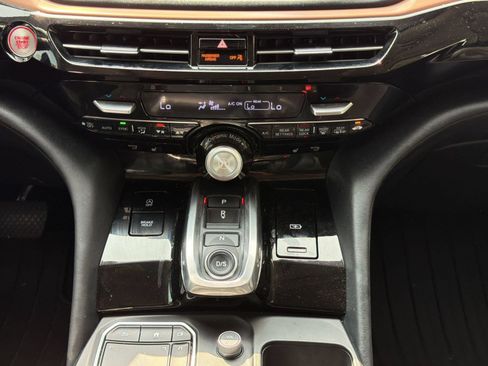 Used 2022 Acura MDX FWD w/ Technology Package image 21