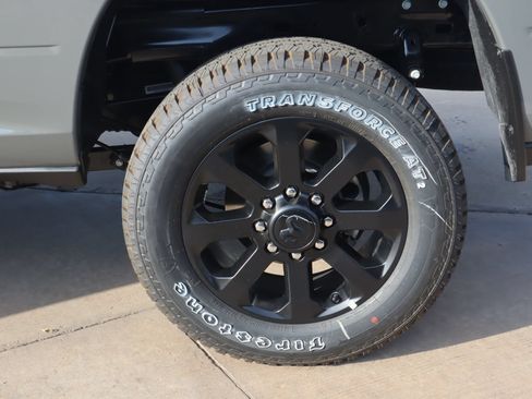 New 2026 RAM 2500 Laramie w/ Night Edition AWD/4WD image 18