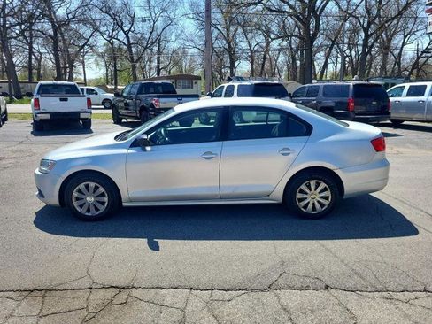 Used 2013 Volkswagen Jetta S FWD image 12