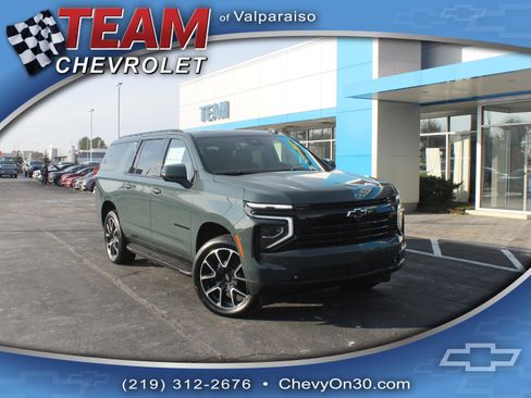 New 2026 Chevrolet Suburban RST w/ Advanced Technology Package image 1