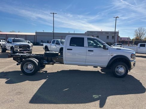 New 2026 RAM 4500 Tradesman w/ Chrome Appearance Group image 4