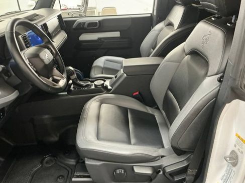 Used 2024 Ford Bronco Black Diamond AWD/4WD image 15