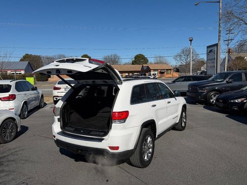Used 2015 Jeep Grand Cherokee Limited w/ Trailer Tow Group IV image 27