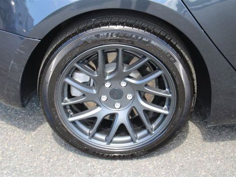 Used 2025 Tesla Model 3 Long Range RWD image 8