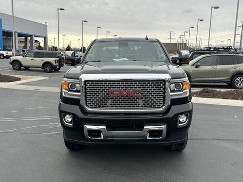 Used 2015 GMC Sierra 3500 Denali image 30