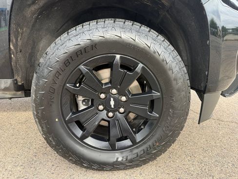 Certified 2021 Chevrolet Colorado Z71 w/ Z71 Midnight Edition AWD/4WD image 41