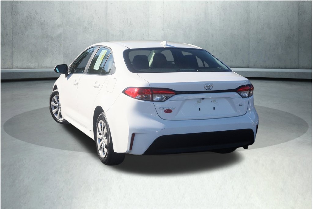 Used 2024 Toyota Corolla LE FWD image 30