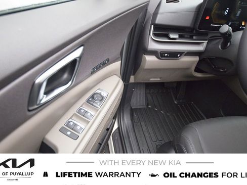 New 2026 Kia Carnival EX image 27