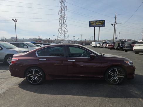 Used 2016 Honda Accord Sport image 6