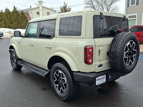 Used 2025 Ford Bronco Outer Banks image 7