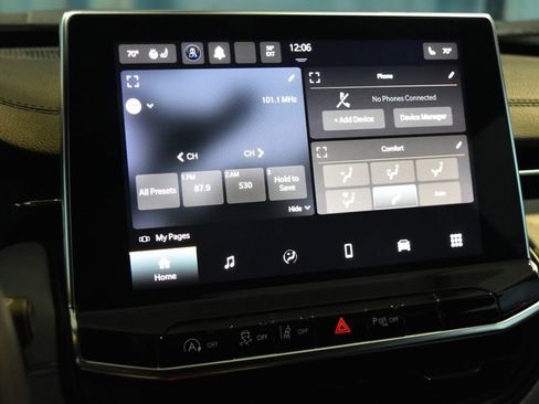 Used 2024 Jeep Compass Limited image 11