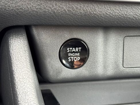 New 2025 Nissan Rogue S image 20