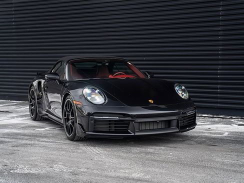 Certified 2021 Porsche 911 Turbo S image 27