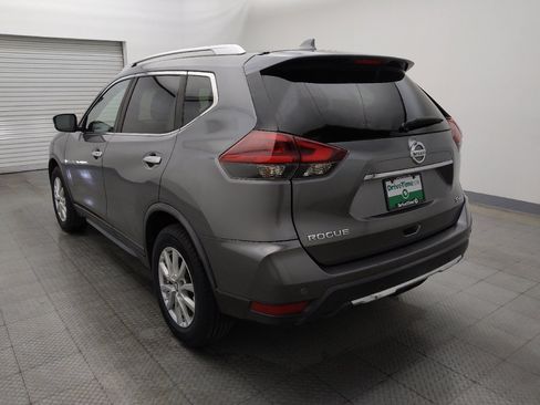 Used 2020 Nissan Rogue SV AWD/4WD image 5