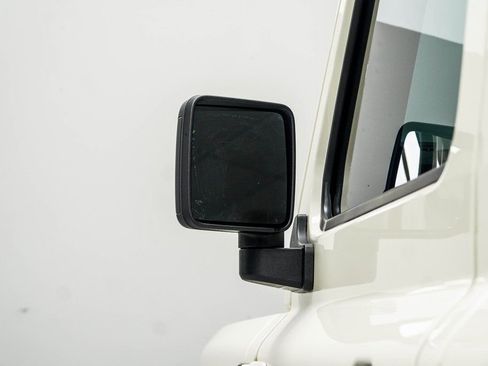 Used 2024 INEOS Grenadier AWD/4WD image 18