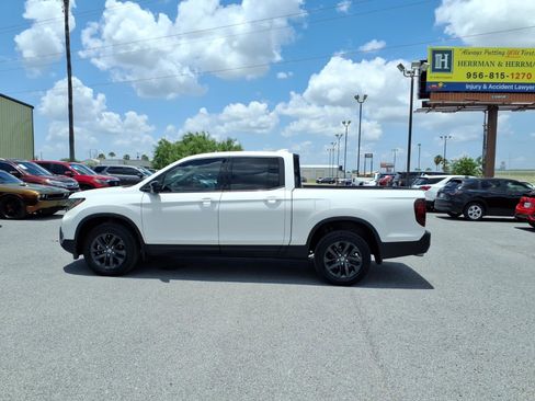 Used 2026 Honda Ridgeline Sport image 5