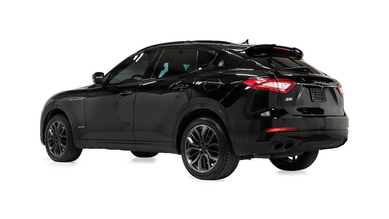 Used 2018 Maserati Levante S GranSport AWD/4WD image 4