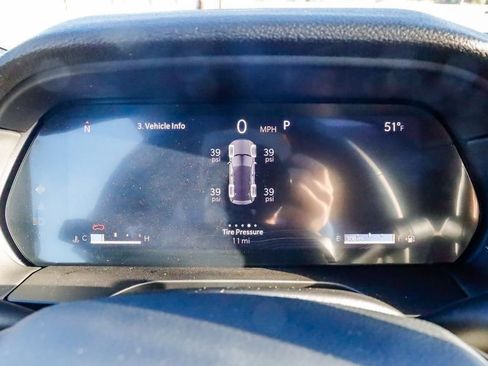 New 2025 Jeep Grand Cherokee Altitude image 24