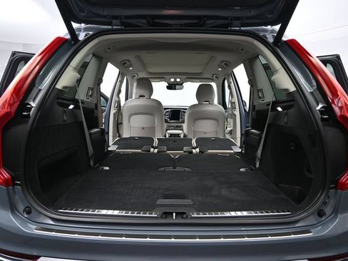 Used 2023 Volvo XC90 B5 Plus w/ Protection Package Premier AWD/4WD image 22