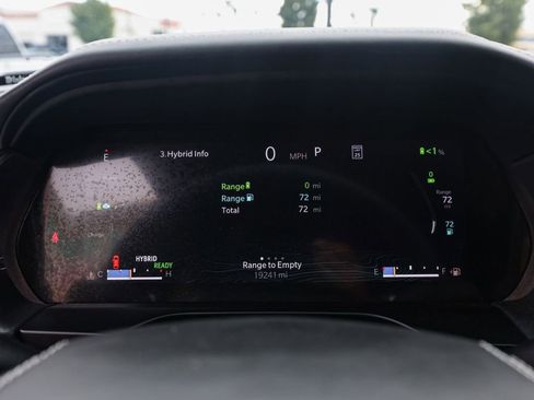 Used 2024 Jeep Grand Cherokee Overland w/ Luxury Tech Group IV image 27