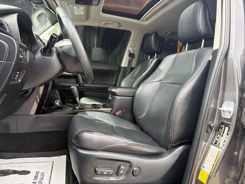 Used 2021 Toyota 4Runner Nightshade AWD/4WD image 9