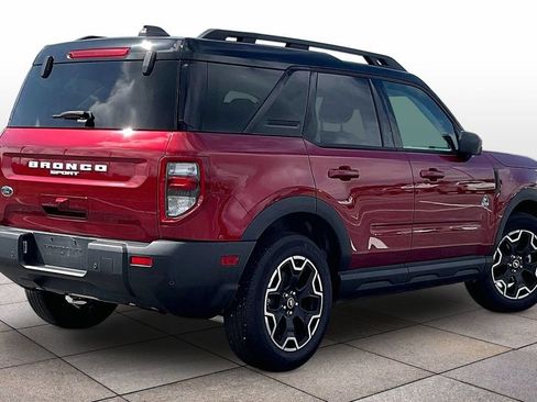 Certified 2025 Ford Bronco Sport Outer Banks w/ Outer Banks Tech Package+ AWD/4WD image 12