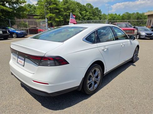 Certified 2024 Honda Accord EX image 5