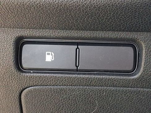 Used 2017 Kia Sorento AWD image 23